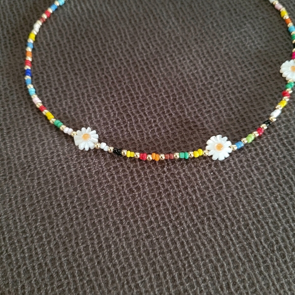 Gemelli👭 Rainbow🌈 Beads and Daisies🌼 Necklace - NWT - Picture 7 of 16